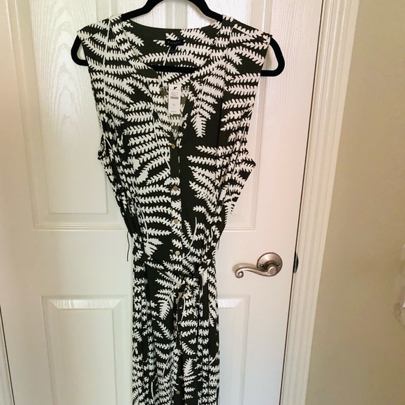 Talbots Dresses & Skirts - NWT! Talbots ISLAND 🏝️ DRESS.
